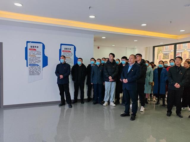 滎陽市應急管理局開展黨建引領(lǐng)推進網(wǎng)格化基層治理觀摩學習主題黨日活動